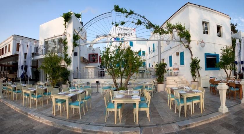Бодрум: Bodrum Pasaj Hotel