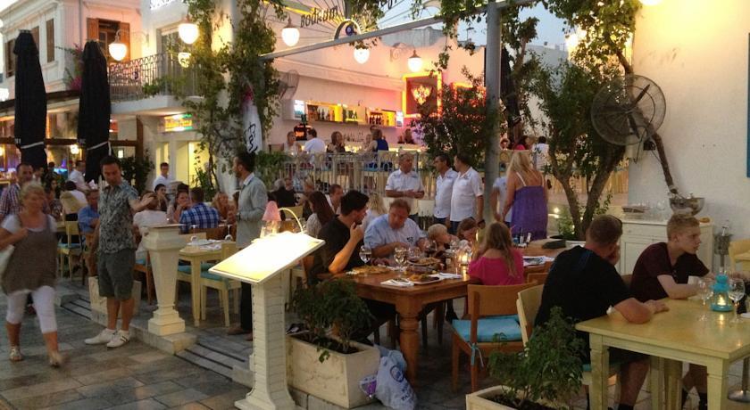 Бодрум: Bodrum Pasaj Hotel