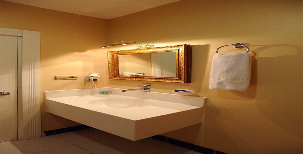 Бююкчекмедже: Pelikan Otel