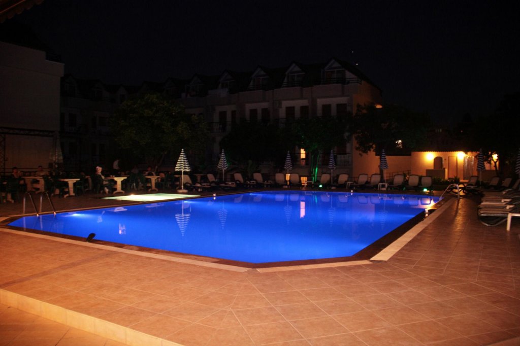 Кемер: Ares Hotel