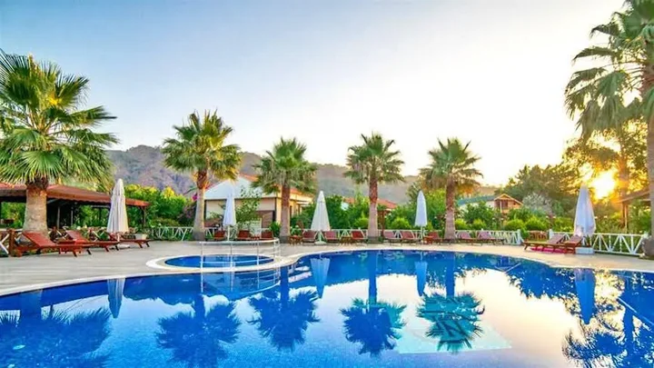 Чиралы: Nerissa Hotel - Special Class