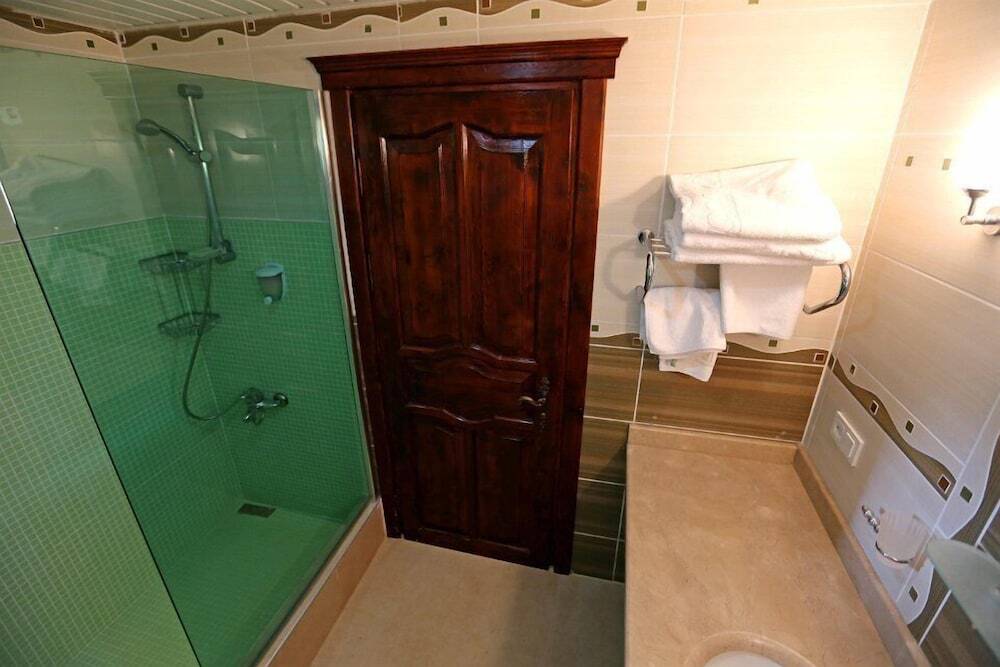 Чиралы: Nerissa Hotel - Special Class