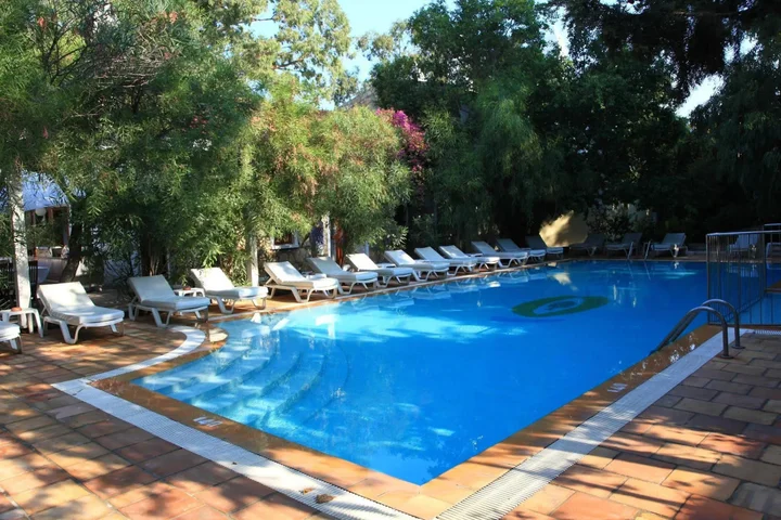 Битез: Okaliptus Hotel