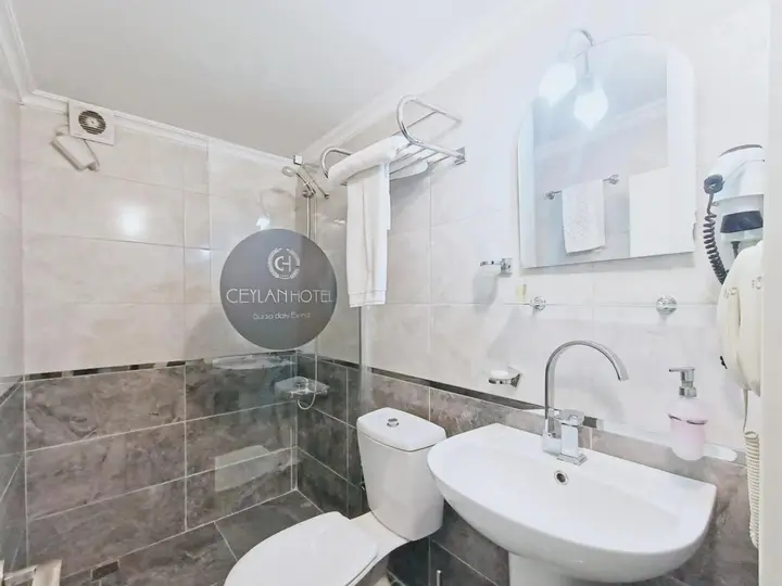 Бурса: Ceylan Hotel