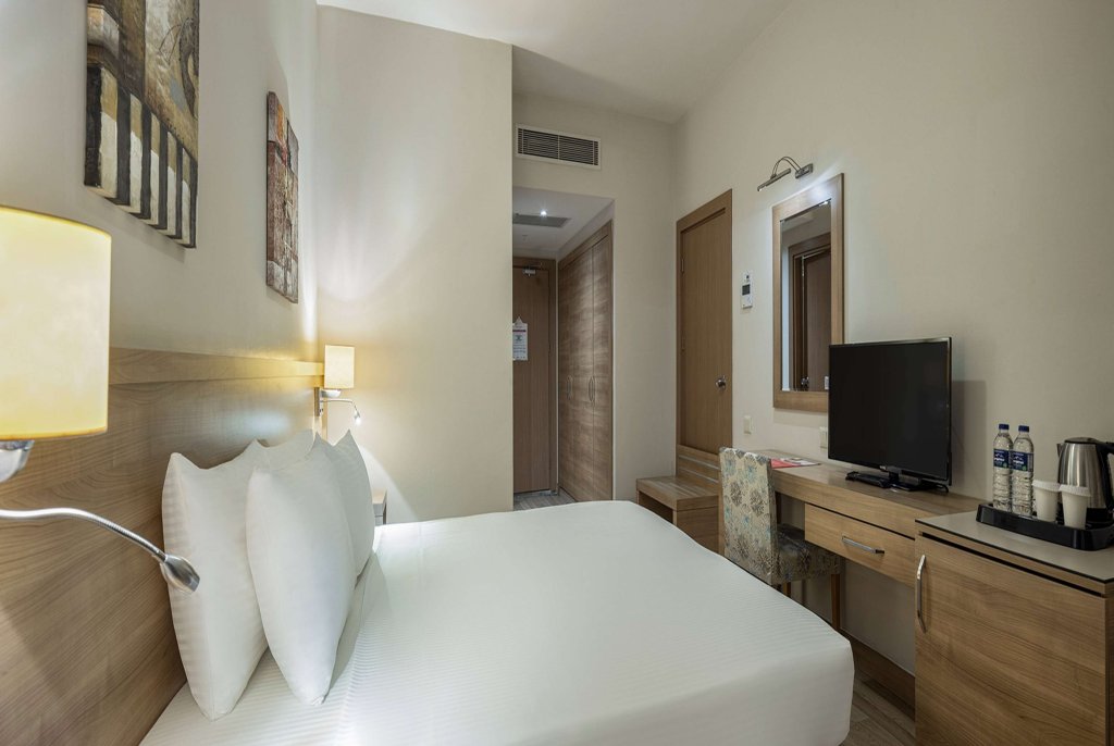 Аксу: Ramada Resort Lara