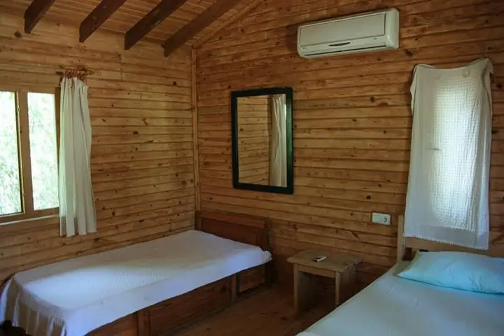 Кумлуджа: eskibeyaz/olympos