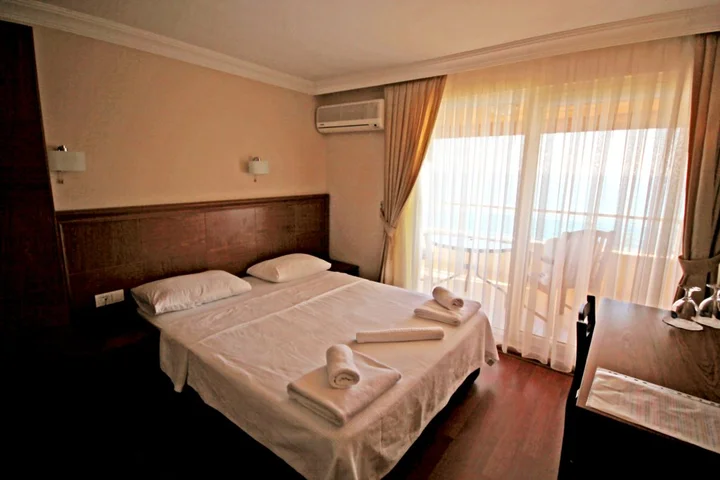 Алтынолук: Отель Ucem Otel Golden Sea