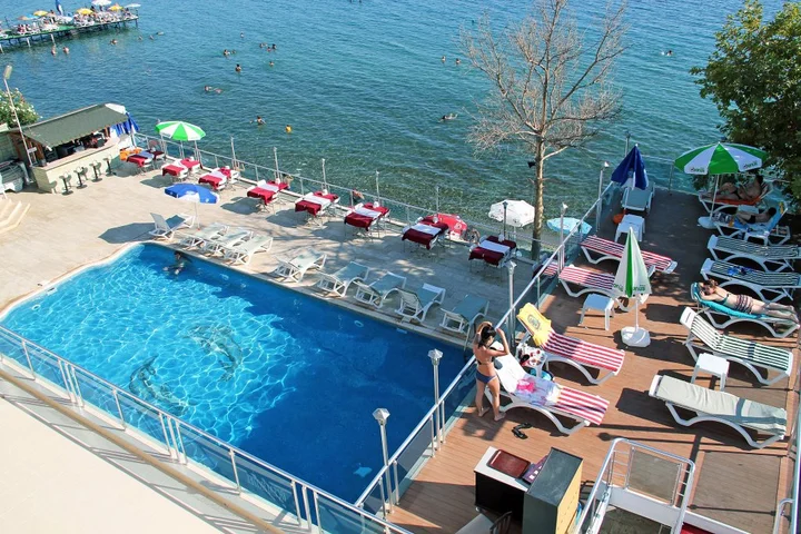 Алтынолук: Отель Ucem Otel Golden Sea
