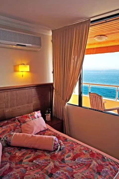 Алтынолук: Отель Ucem Otel Golden Sea