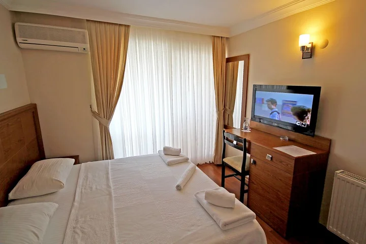 Алтынолук: Отель Ucem Otel Golden Sea