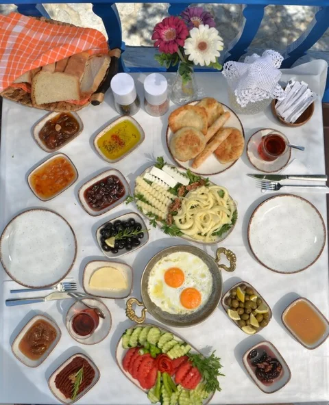 Шириндже: Selanik Pansiyon