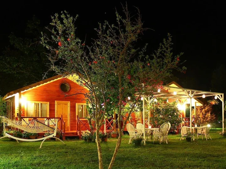 Кумлуджа: Lukkies Lodge