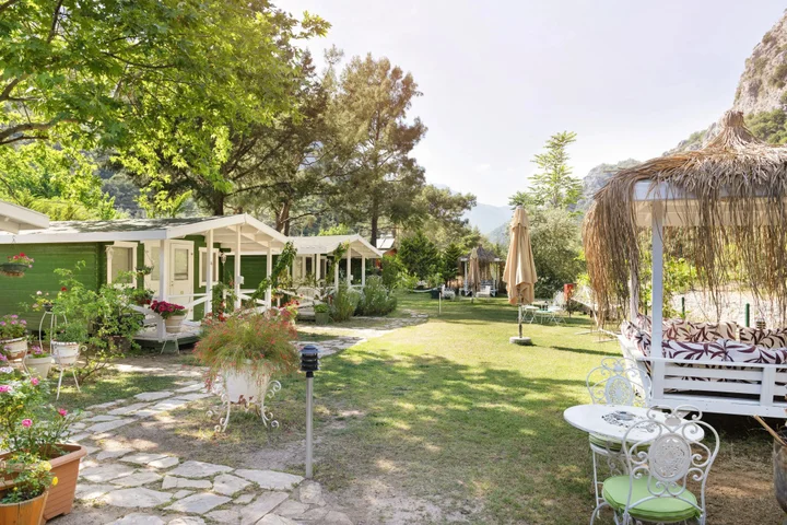 Кумлуджа: Lukkies Lodge