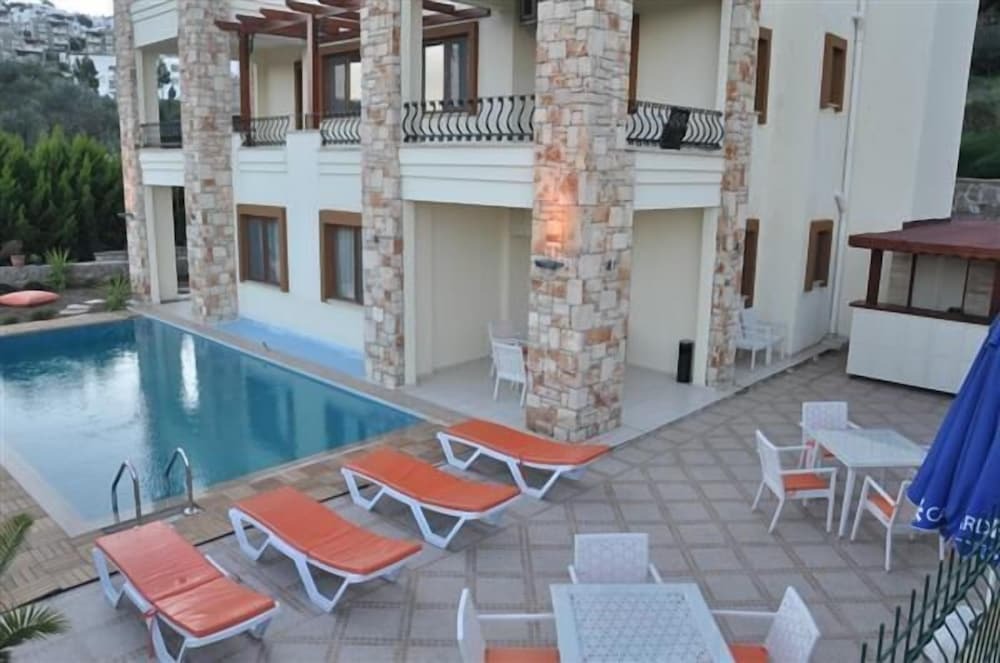 Гюндоган: Liona Residence
