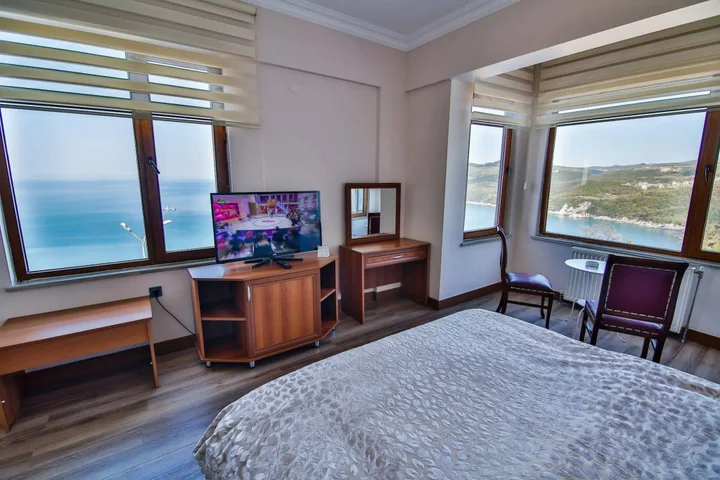 Бартын: Diamond Hotel