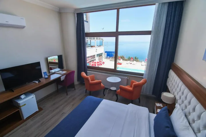 Бартын: Diamond Hotel