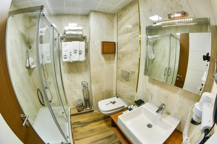 Бартын: Diamond Hotel