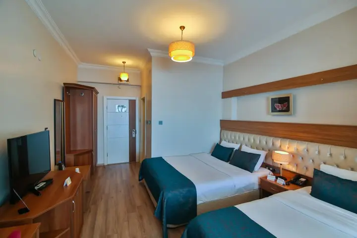 Бартын: Diamond Hotel