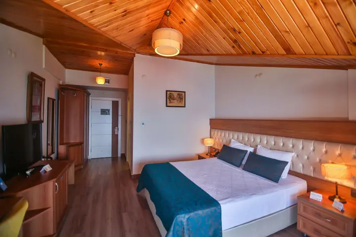 Бартын: Diamond Hotel