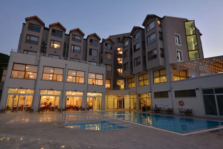 Бартын: Diamond Hotel