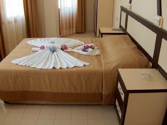 Акьяка: Ates Otel