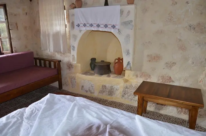 Калеучагиз: Ankh Pansion