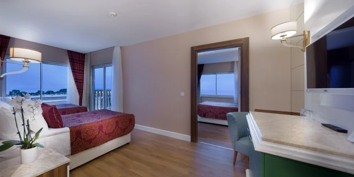 Окурджалар: Litore Resort Hotel & Spa - All Inclusive