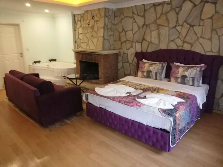Сайл: Alesta Butik Otel