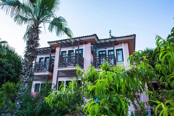 Фетхие: Pink Palace Hotel