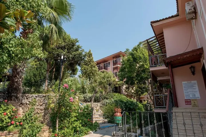 Фетхие: Pink Palace Hotel