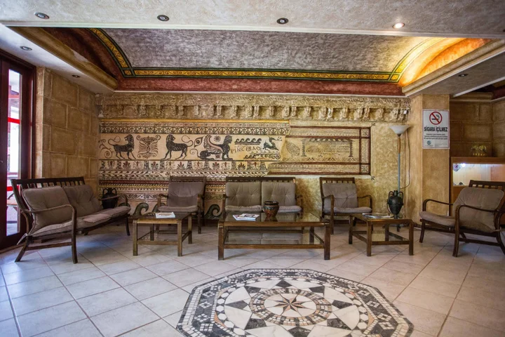 Фетхие: Pink Palace Hotel