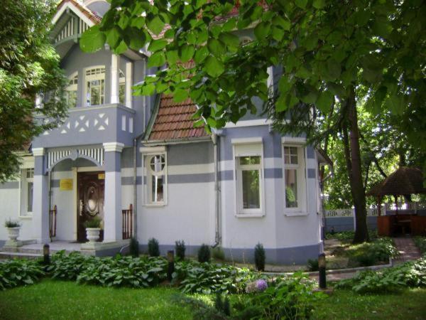 Светлогорск: Гостиница Золотая бухта Светлогорск