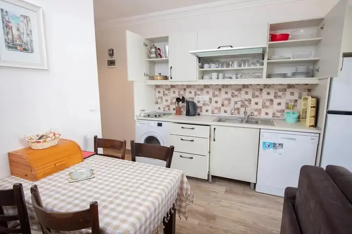 Турунч: Diplomat 2 Hotel and Apartments