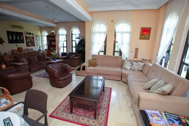 Турунч: Diplomat 2 Hotel and Apartments