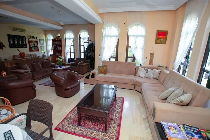 Турунч: Diplomat 2 Hotel and Apartments
