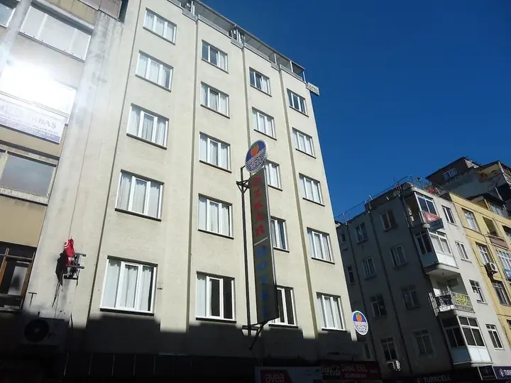 Мерсин: Hotel Ozkar
