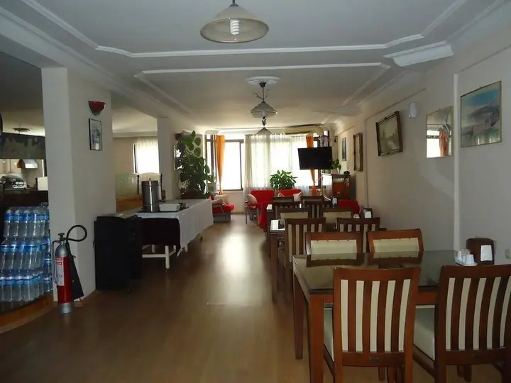 Мерсин: Hotel Ozkar