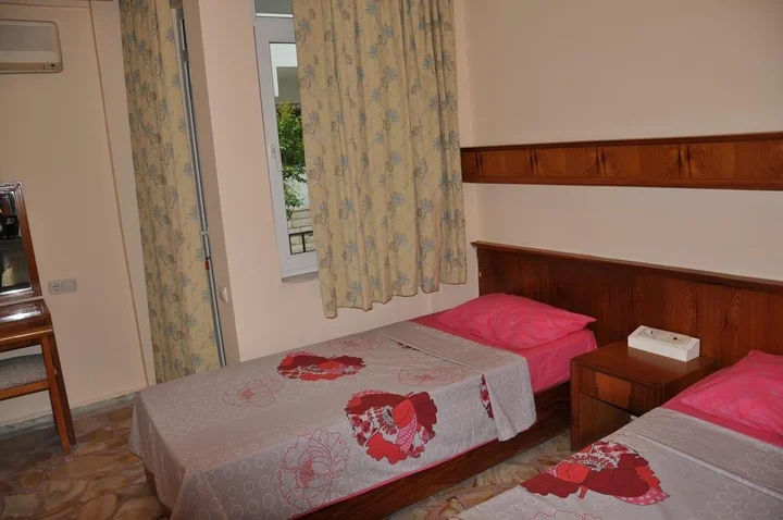 Кемер: Tuncer Garden Hotel