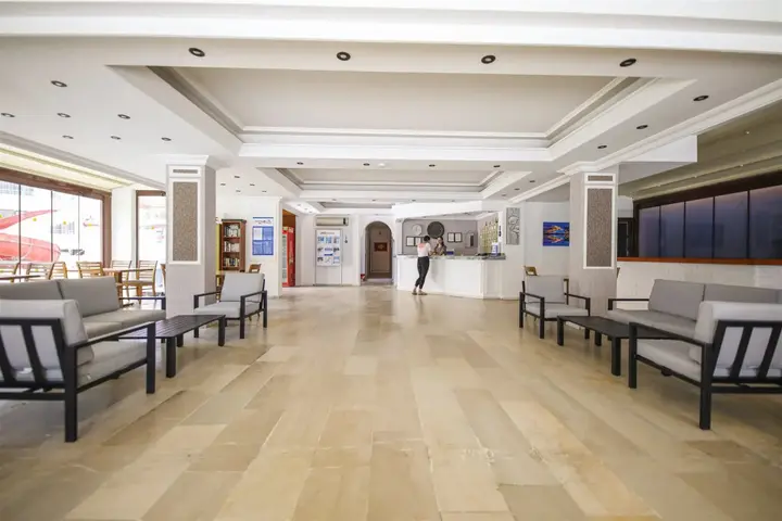 Дидим: Hotel Delta Altinkum