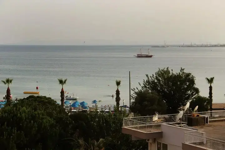 Дидим: Hotel Delta Altinkum