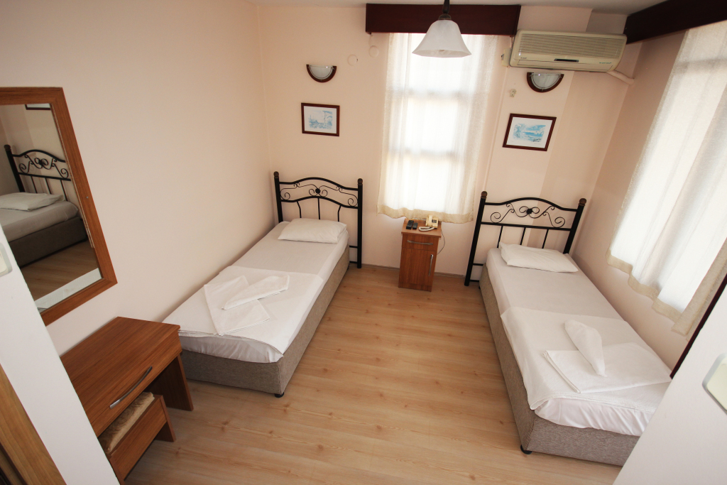 Дидим: Hotel Delta Altinkum