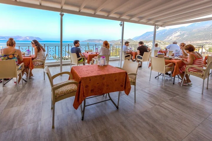 Каш: Defne Hotel