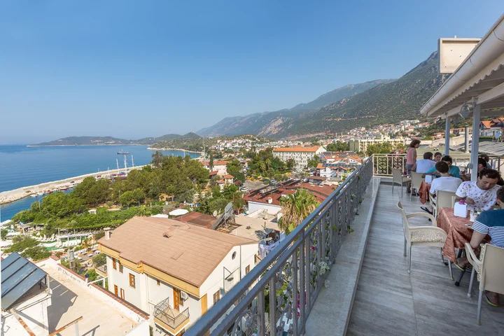 Каш: Defne Hotel