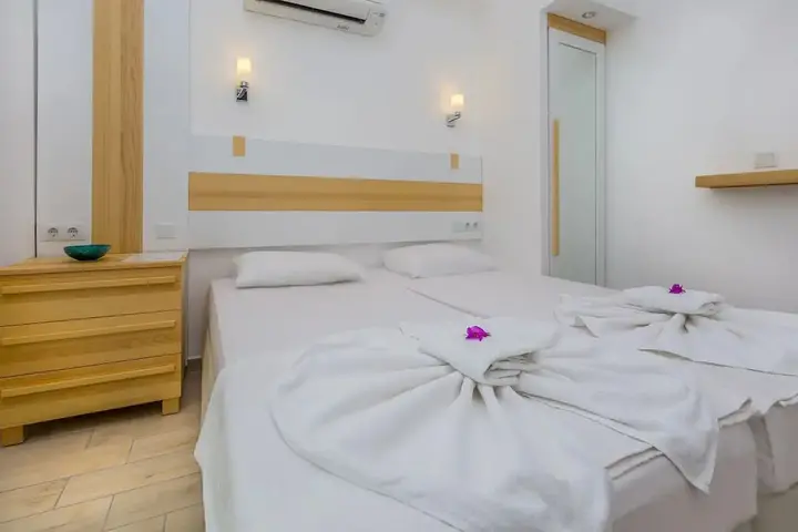 Каш: Defne Hotel