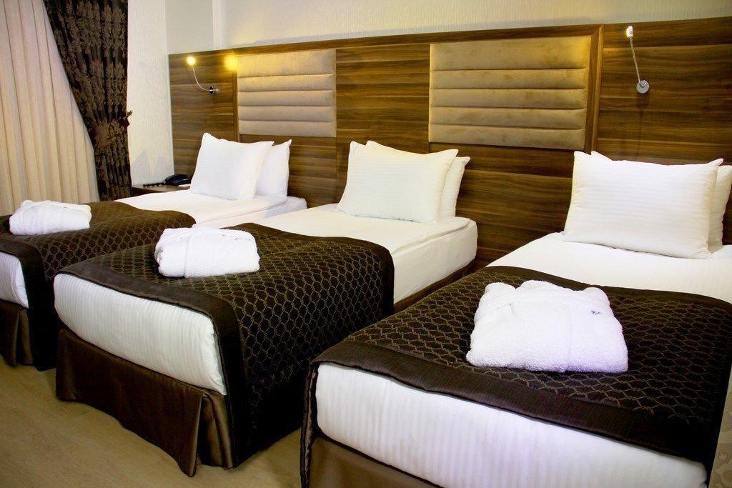 Адана: Hotel Adanava