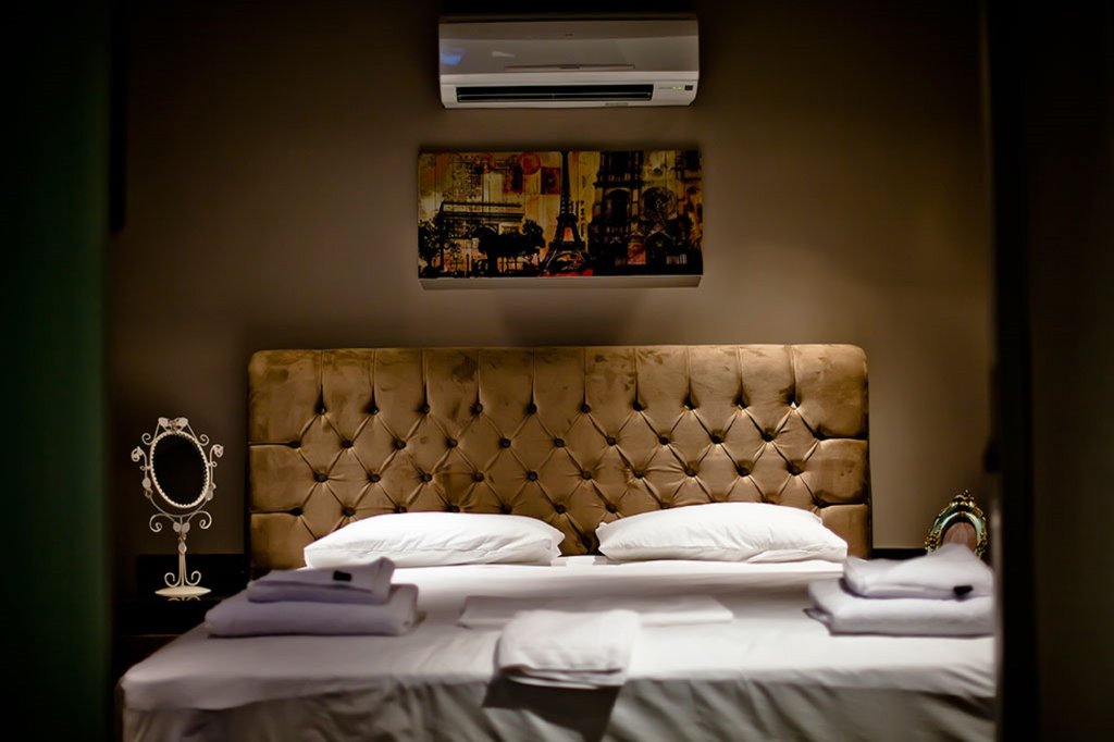Каш: Upper House Hotel