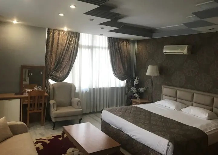 Орду: Grand Hotel Tesk