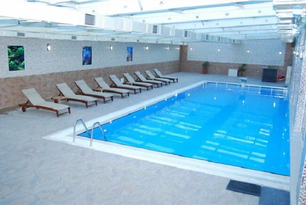 Орду: Grand Hotel Tesk
