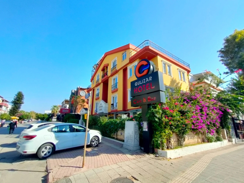 Анталья: Gulizar Hotel Konyaaltı