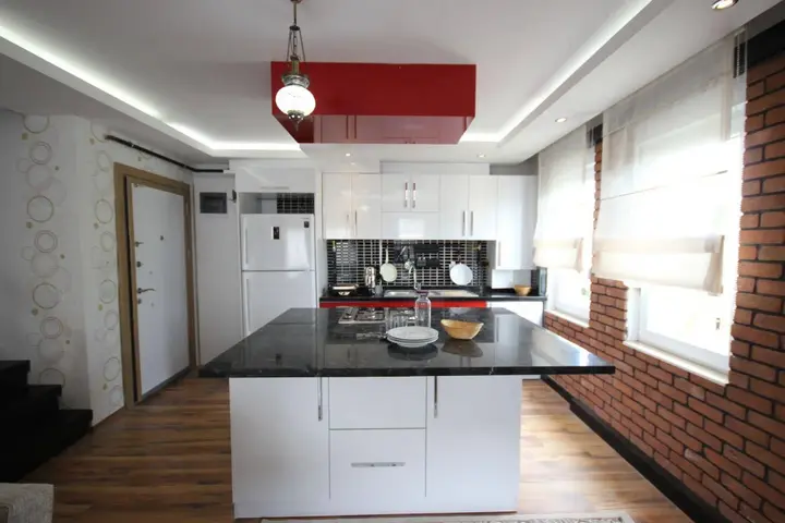Анталья: Antalya Port Flats